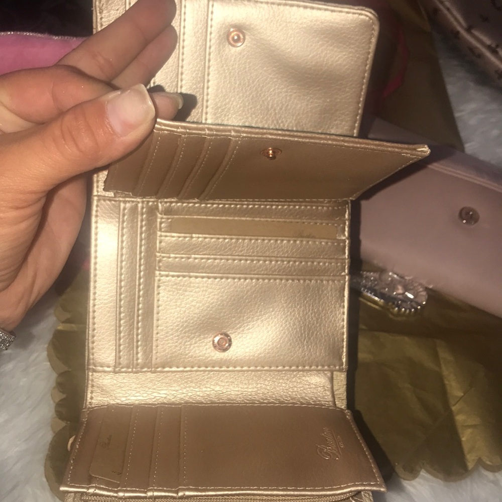 Braxton Wallet - Picture 6 of 6